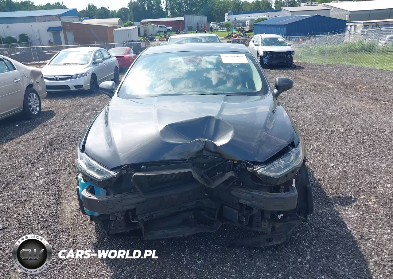 2019 Ford Fusion S VIN:3FA6P0G72KR146532 - 12