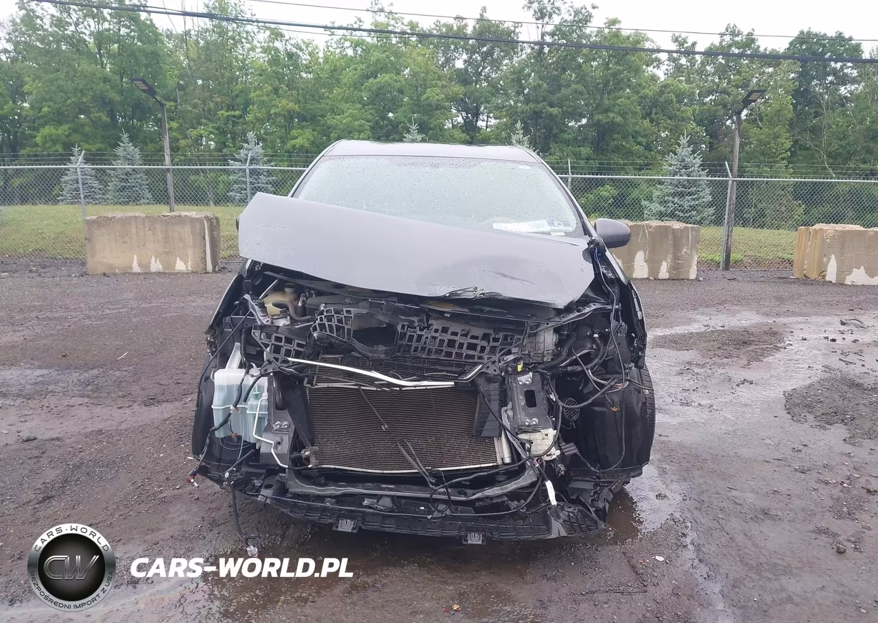2013 Toyota Prius V Two VIN:JTDZN3EU0D3207689 - 13