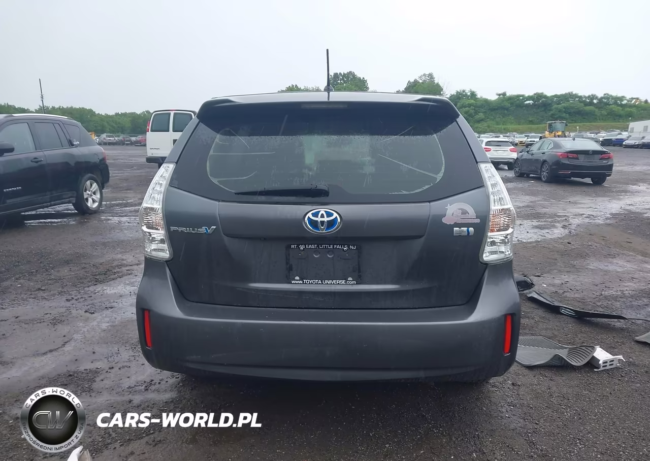 2013 Toyota Prius V Two VIN:JTDZN3EU0D3207689 - 17