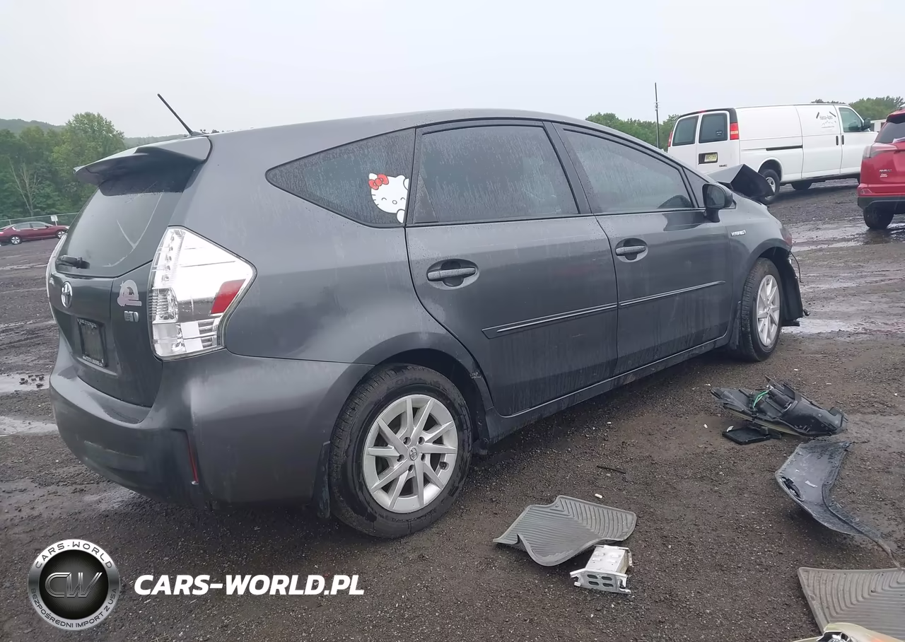 2013 Toyota Prius V Two VIN:JTDZN3EU0D3207689 - 4