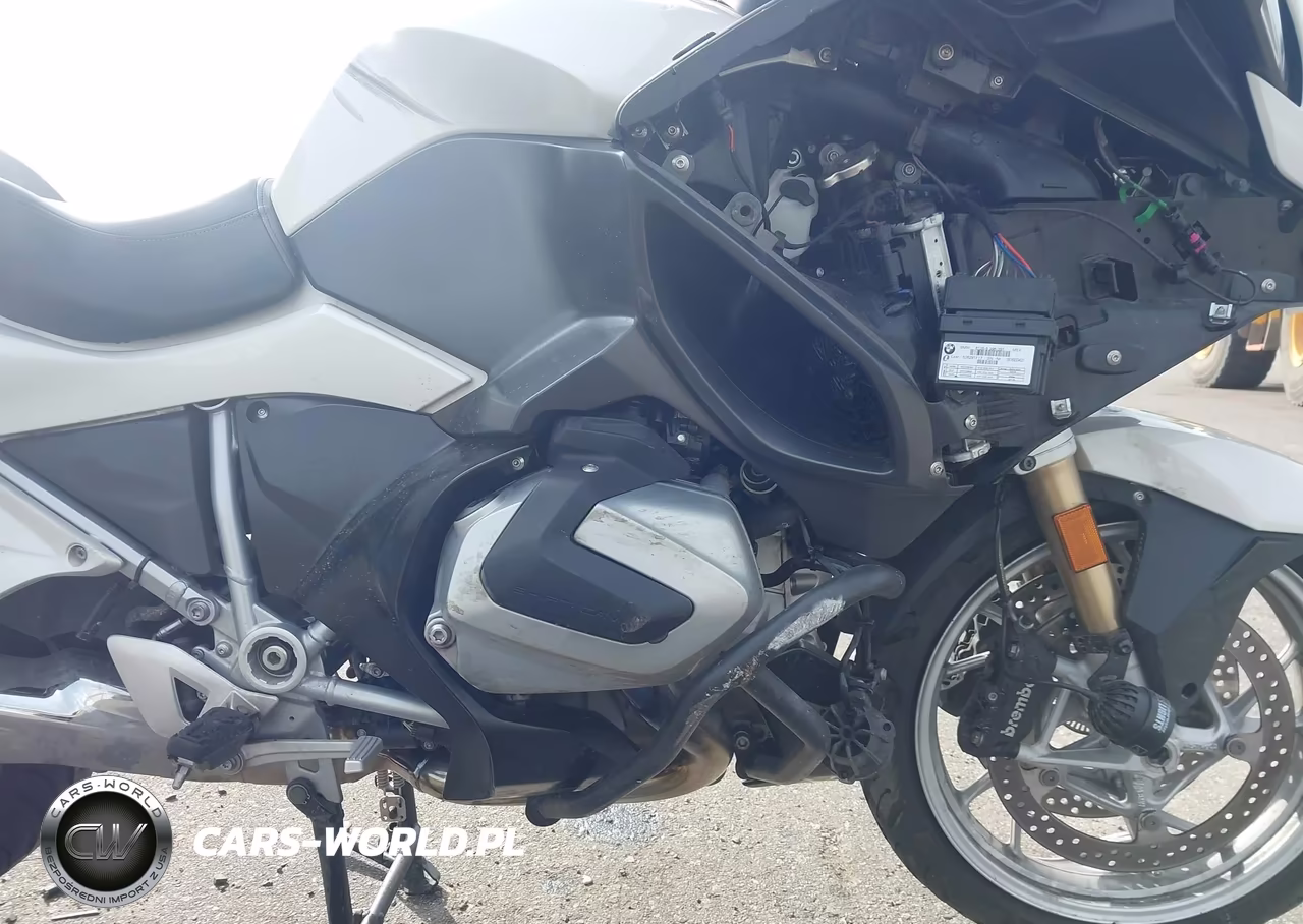 2019 BMW R 1250 Rt VIN:WB10J6308KZG33453 - 8