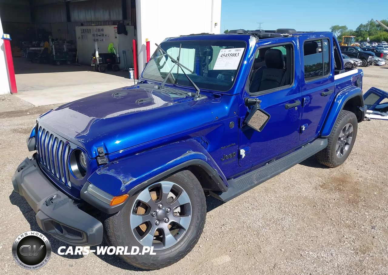 2018 Jeep Wrangler Unlimited Sahara 4X4 VIN:1C4HJXEN8JW261338 - 2
