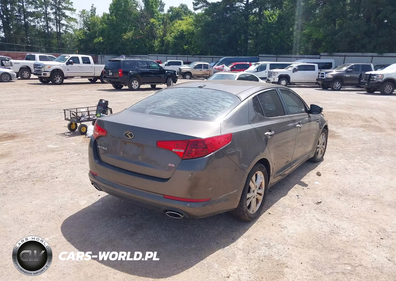 2012 Kia Optima Lx VIN:5XXGM4A78CG031795 - 4