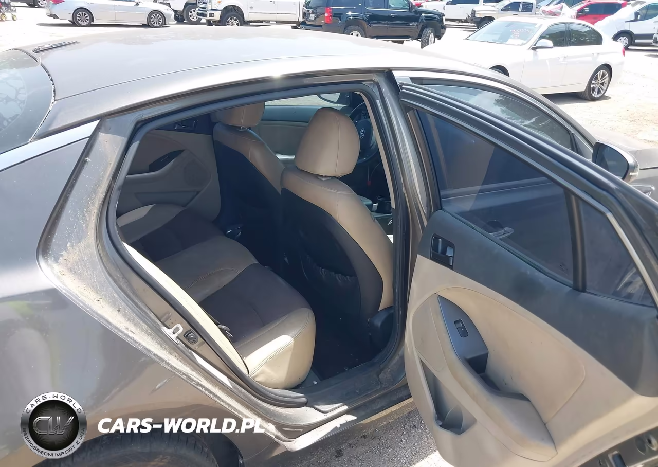 2012 Kia Optima Lx VIN:5XXGM4A78CG031795 - 8