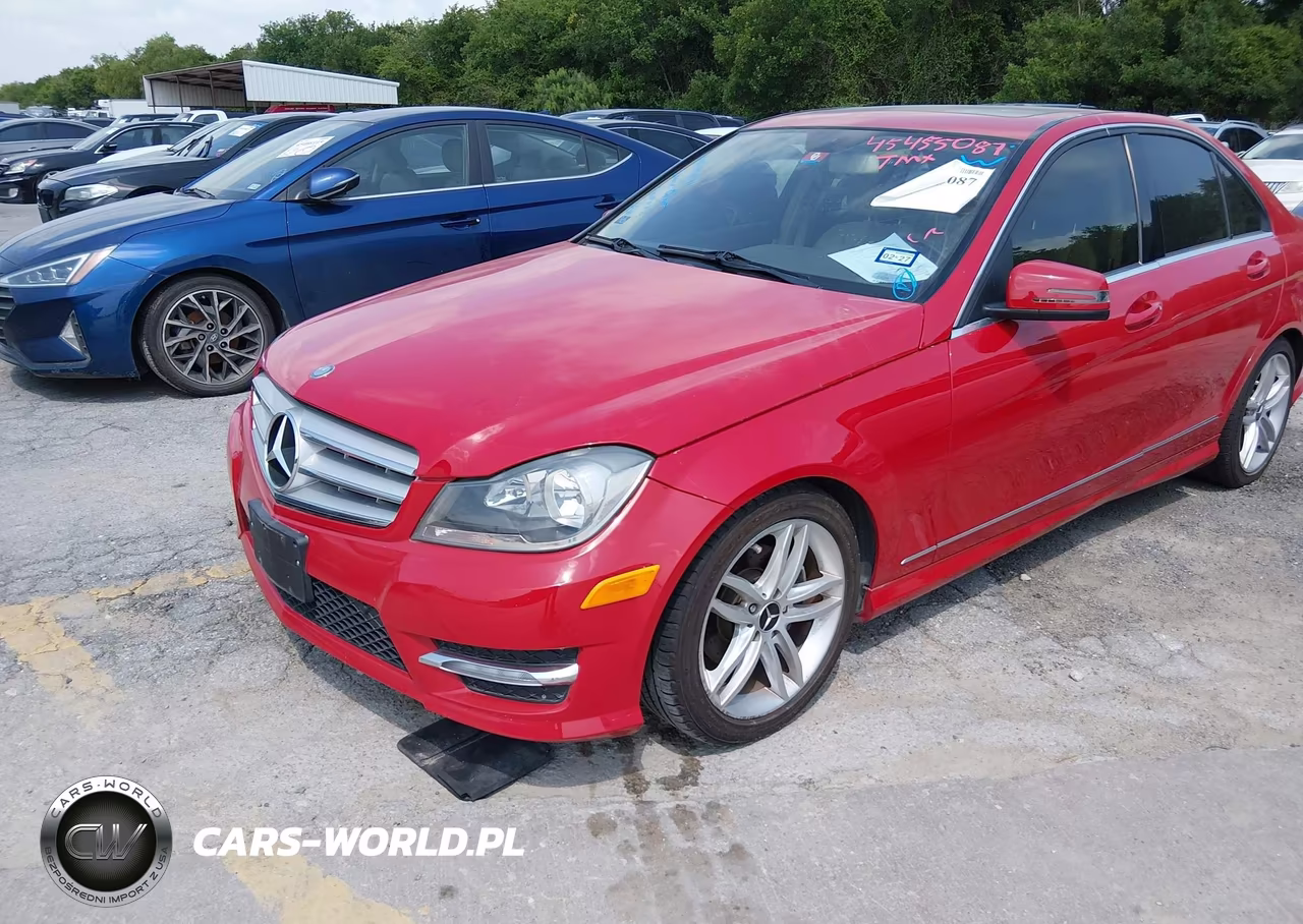 2013 Mercedes-Benz C 250 Sport VIN:WDDGF4HB2DR244587 - 6