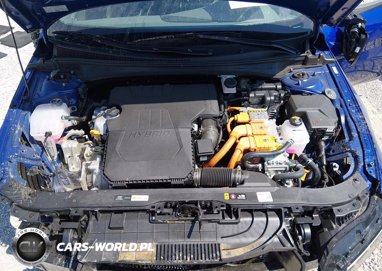 2026 Hyundai Elantra Hybrid Blue VIN:KMHLM4DJ0TU192282 - 10