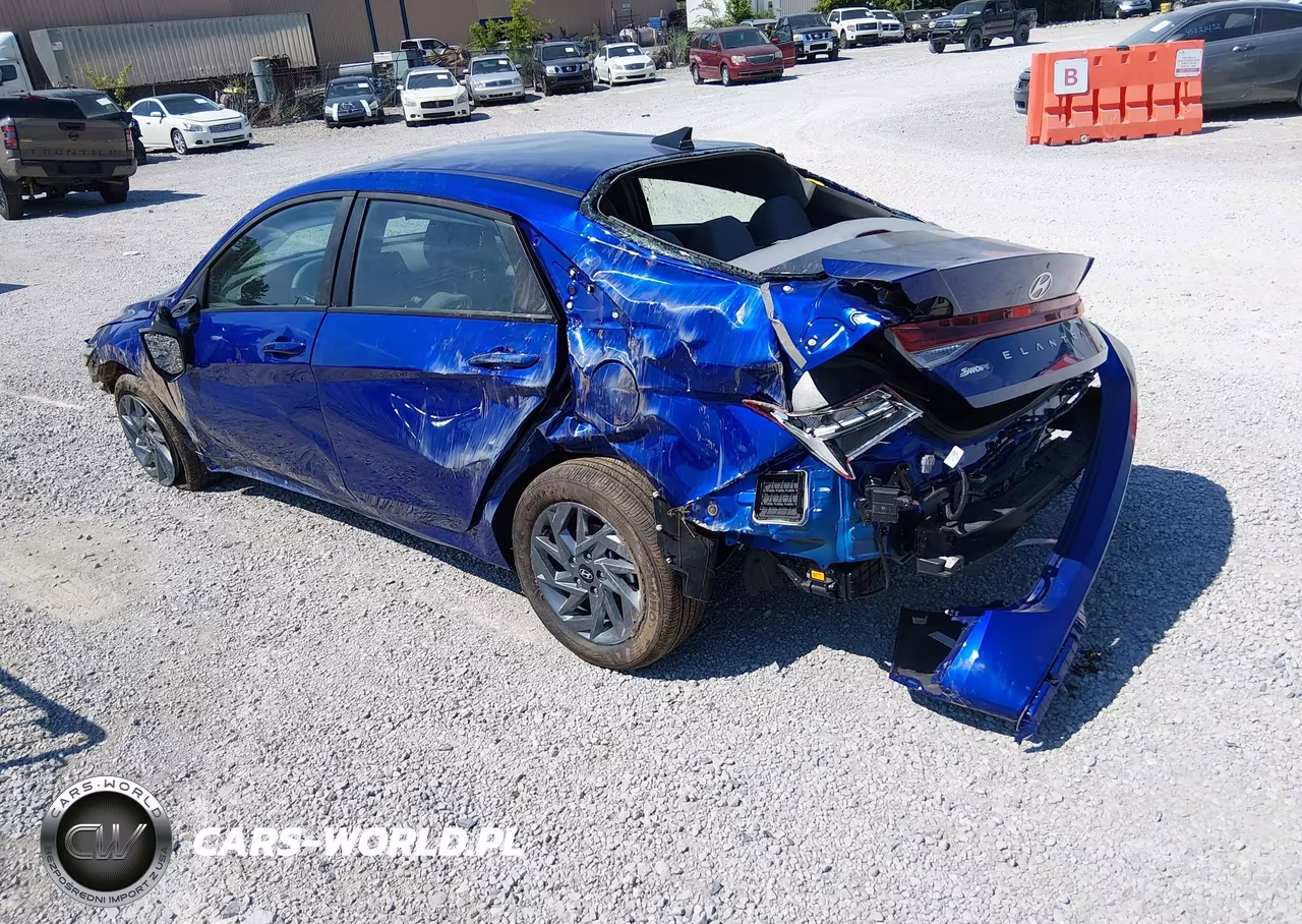 2026 Hyundai Elantra Hybrid Blue VIN:KMHLM4DJ0TU192282 - 3