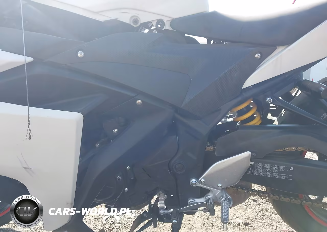 2017 Yamaha Yzfr3 A VIN:MH3RH15Y7HK002852 - 9