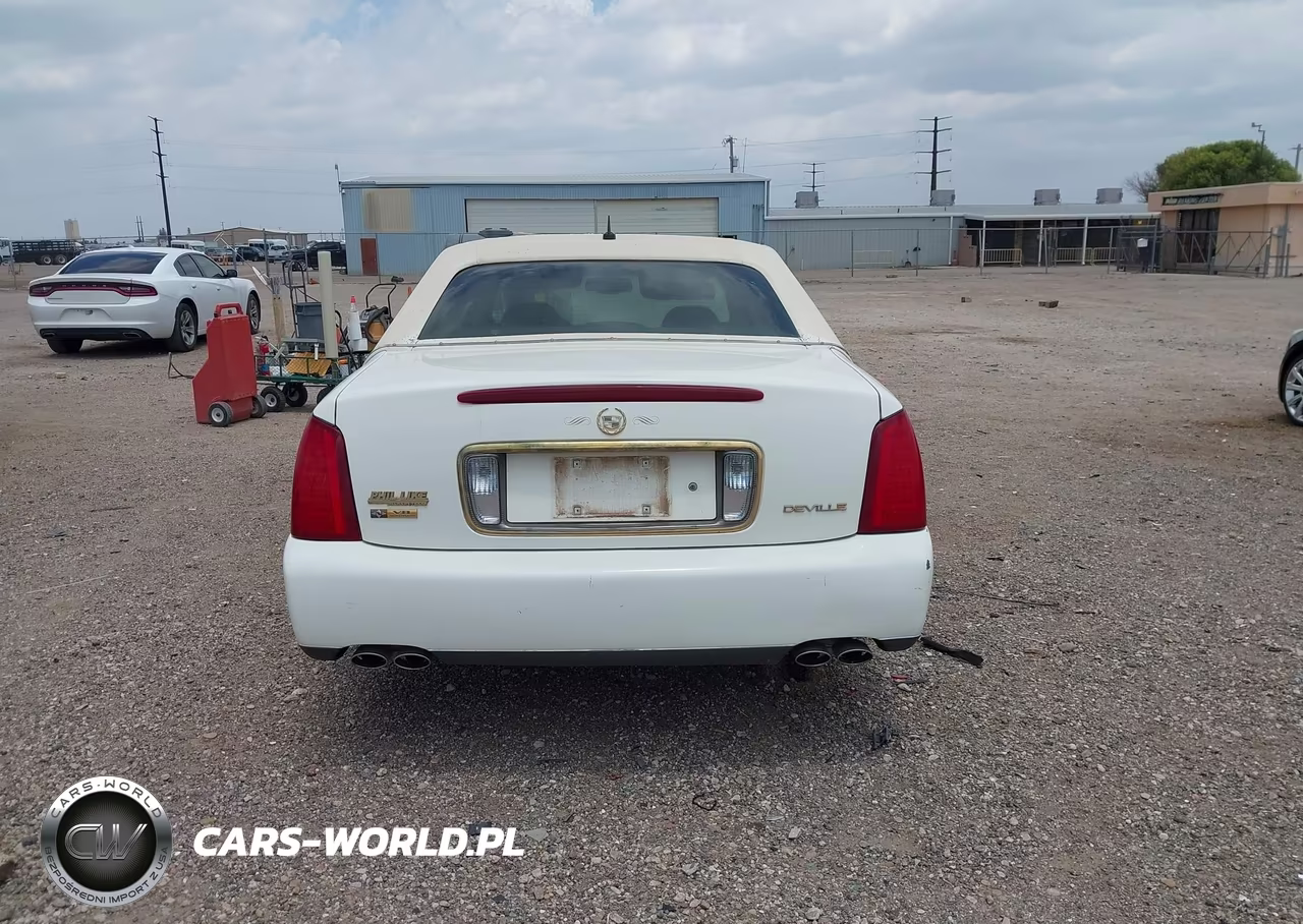 2005 Cadillac Deville Livery Pkg VIN:1G6KD54Y15U267824 - 16
