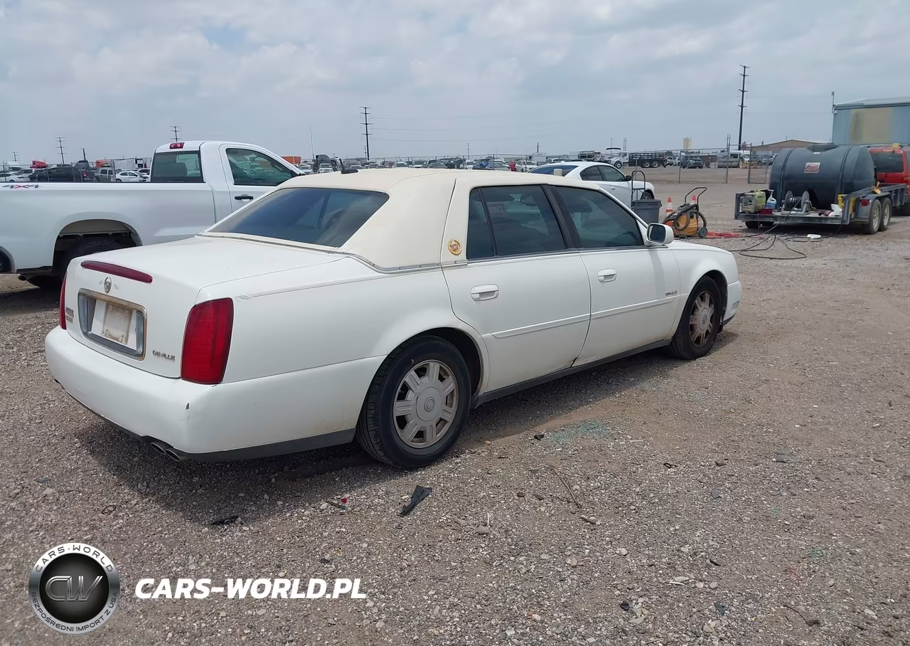2005 Cadillac Deville Livery Pkg VIN:1G6KD54Y15U267824 - 4