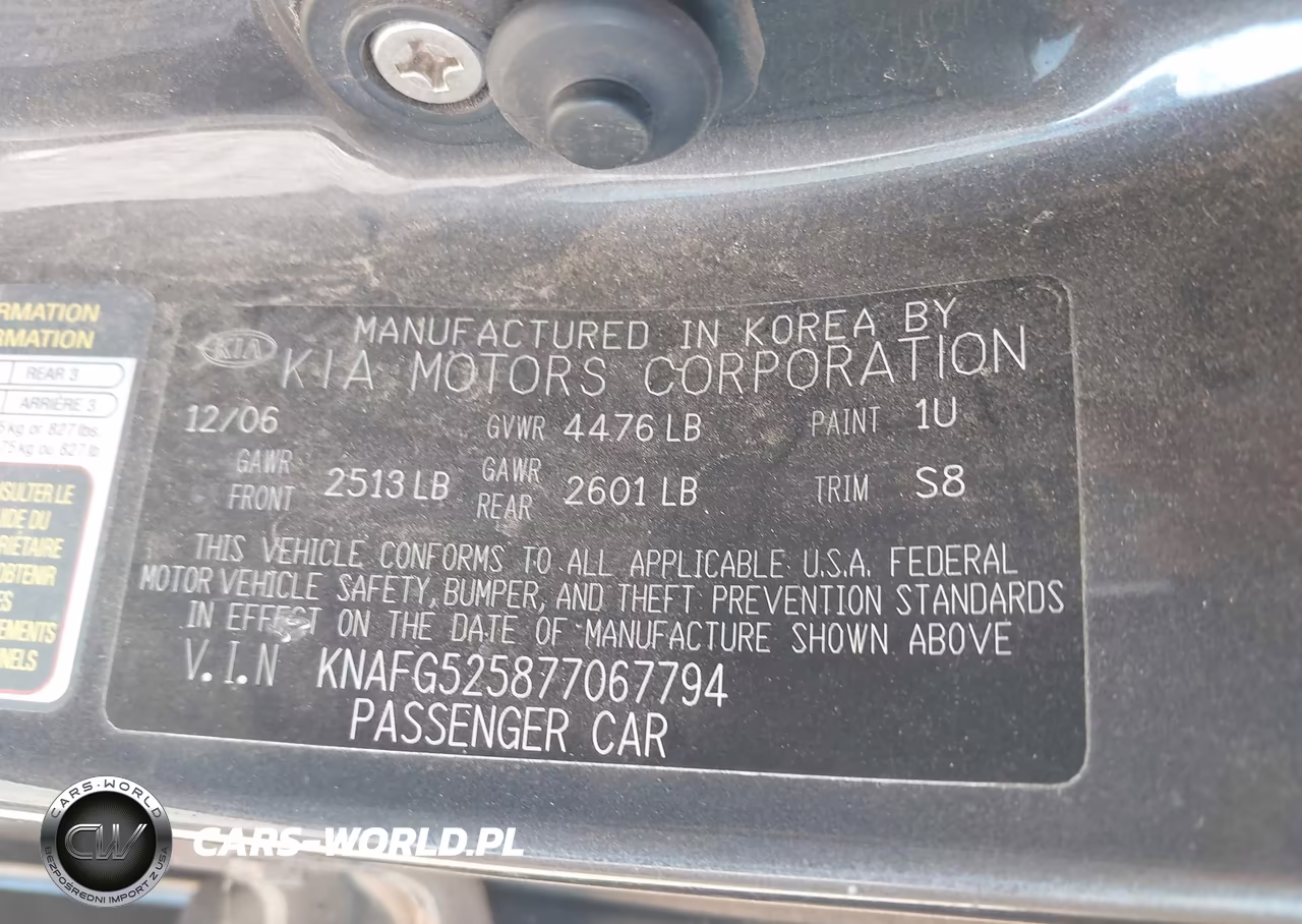 2007 Kia Rondo Lx VIN:KNAFG525877067794 - 9