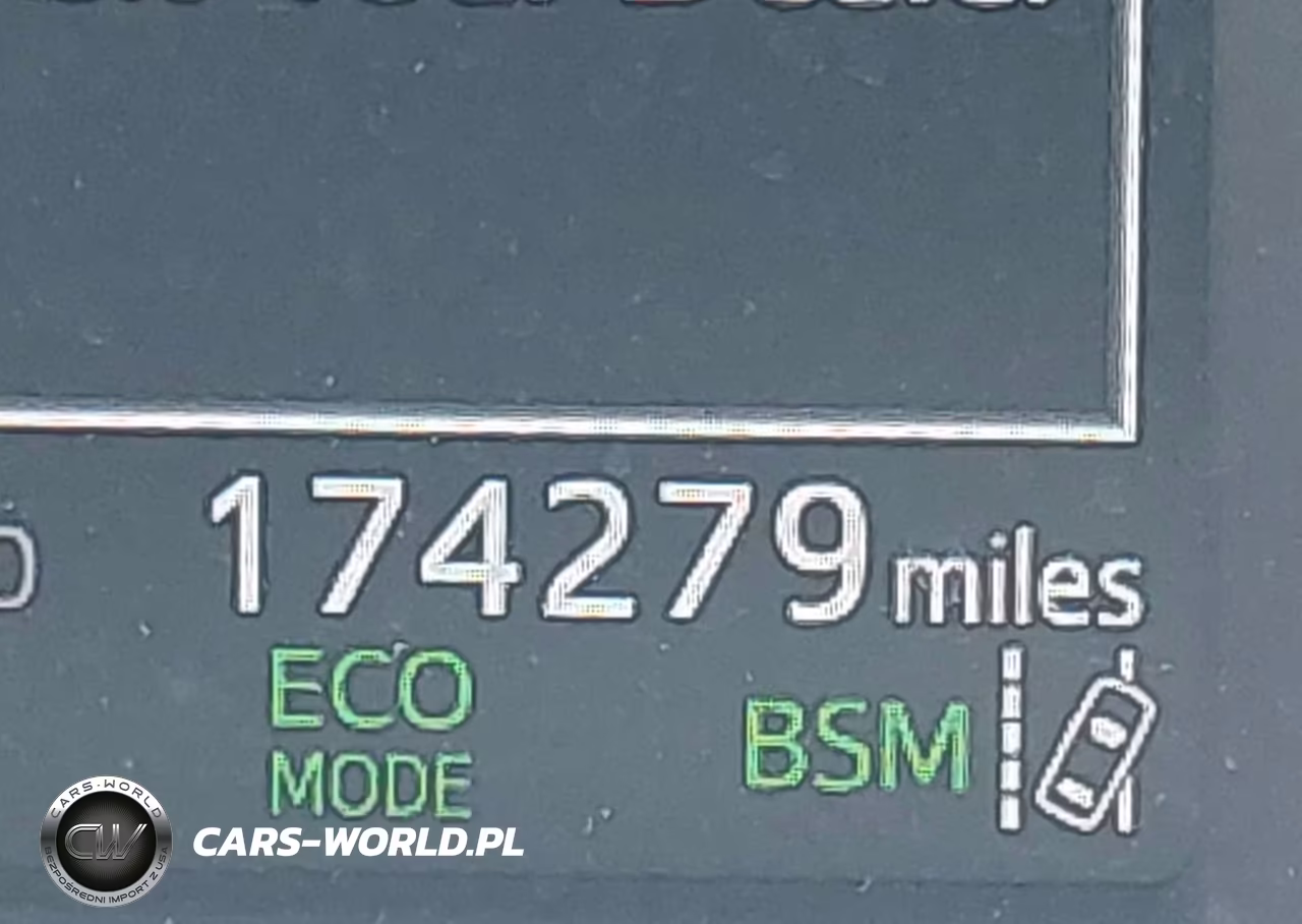 2017 Toyota Rav4 Limited VIN:2T3DFREV9HW584110 - 16