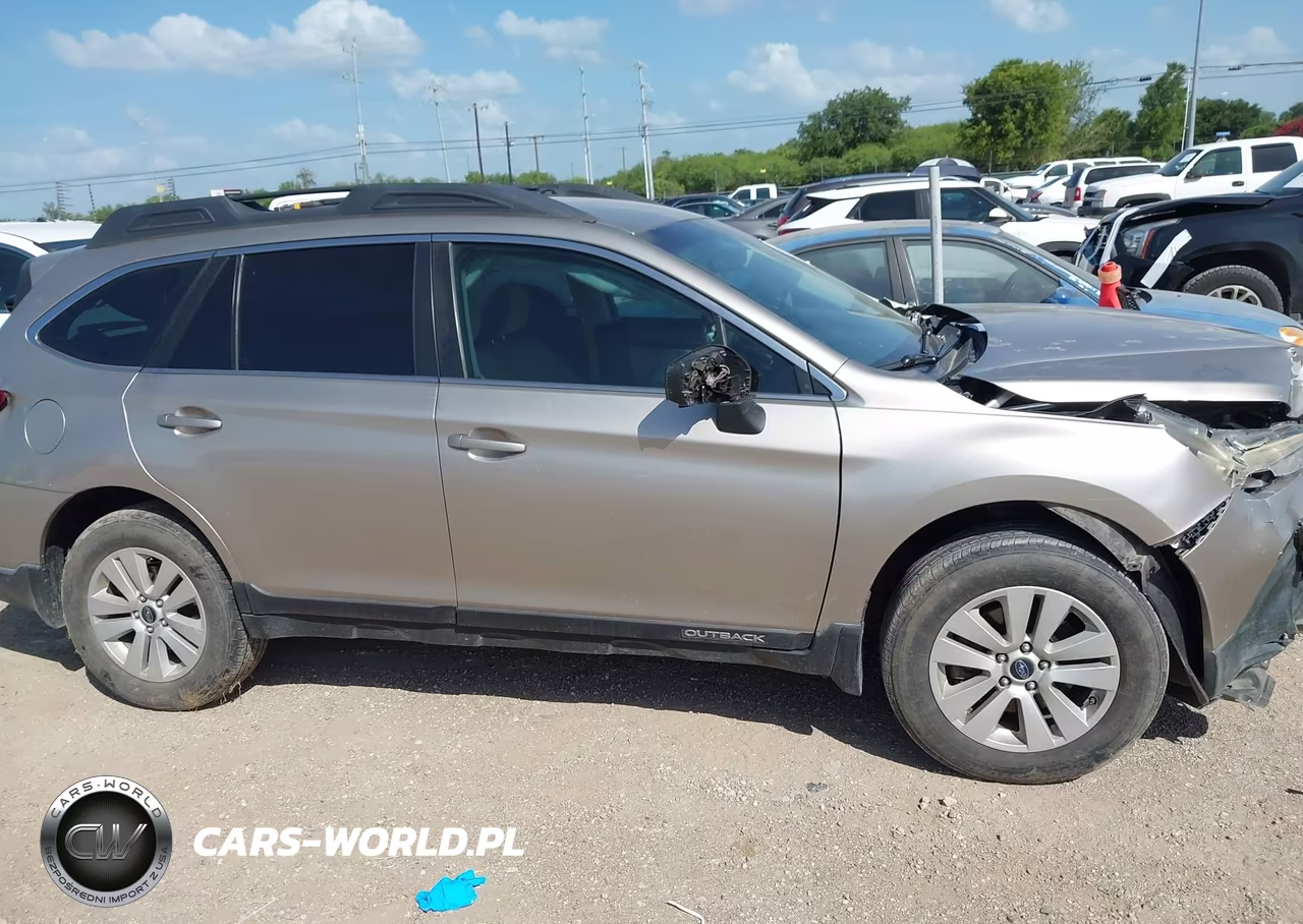 2018 Subaru Outback 2.5I VIN:4S4BSAAC3J3312231 - 13