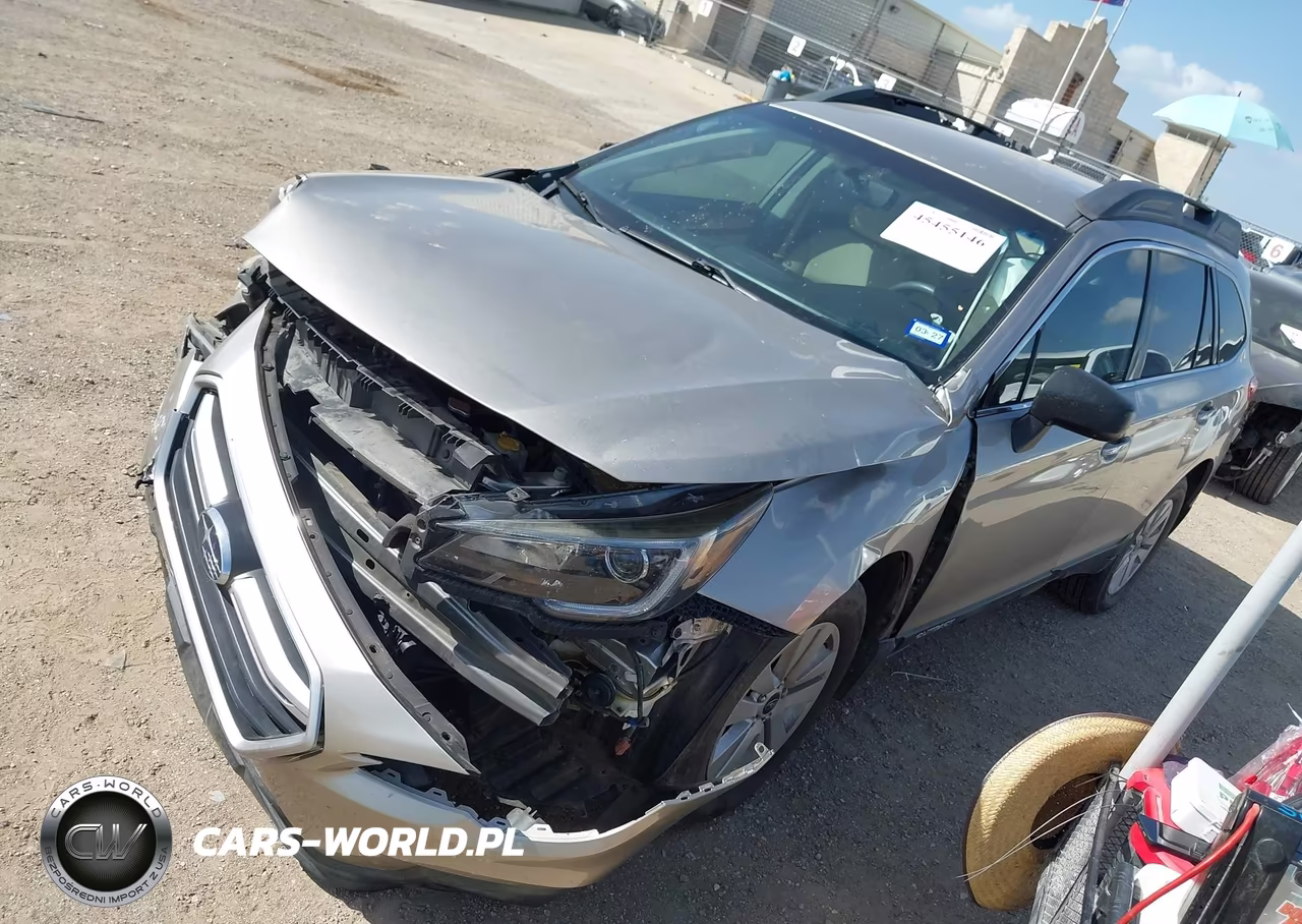 2018 Subaru Outback 2.5I VIN:4S4BSAAC3J3312231 - 2