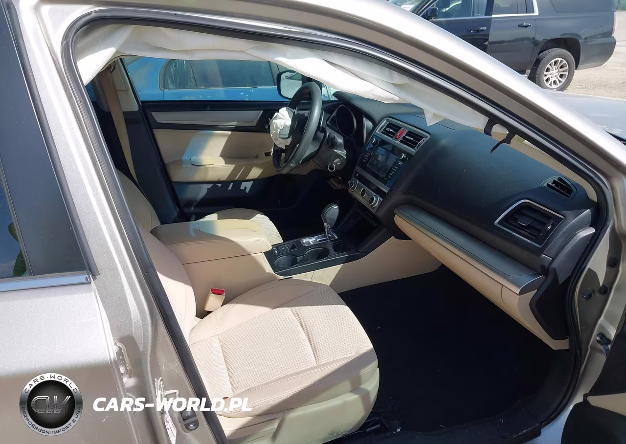 2018 Subaru Outback 2.5I VIN:4S4BSAAC3J3312231 - 5