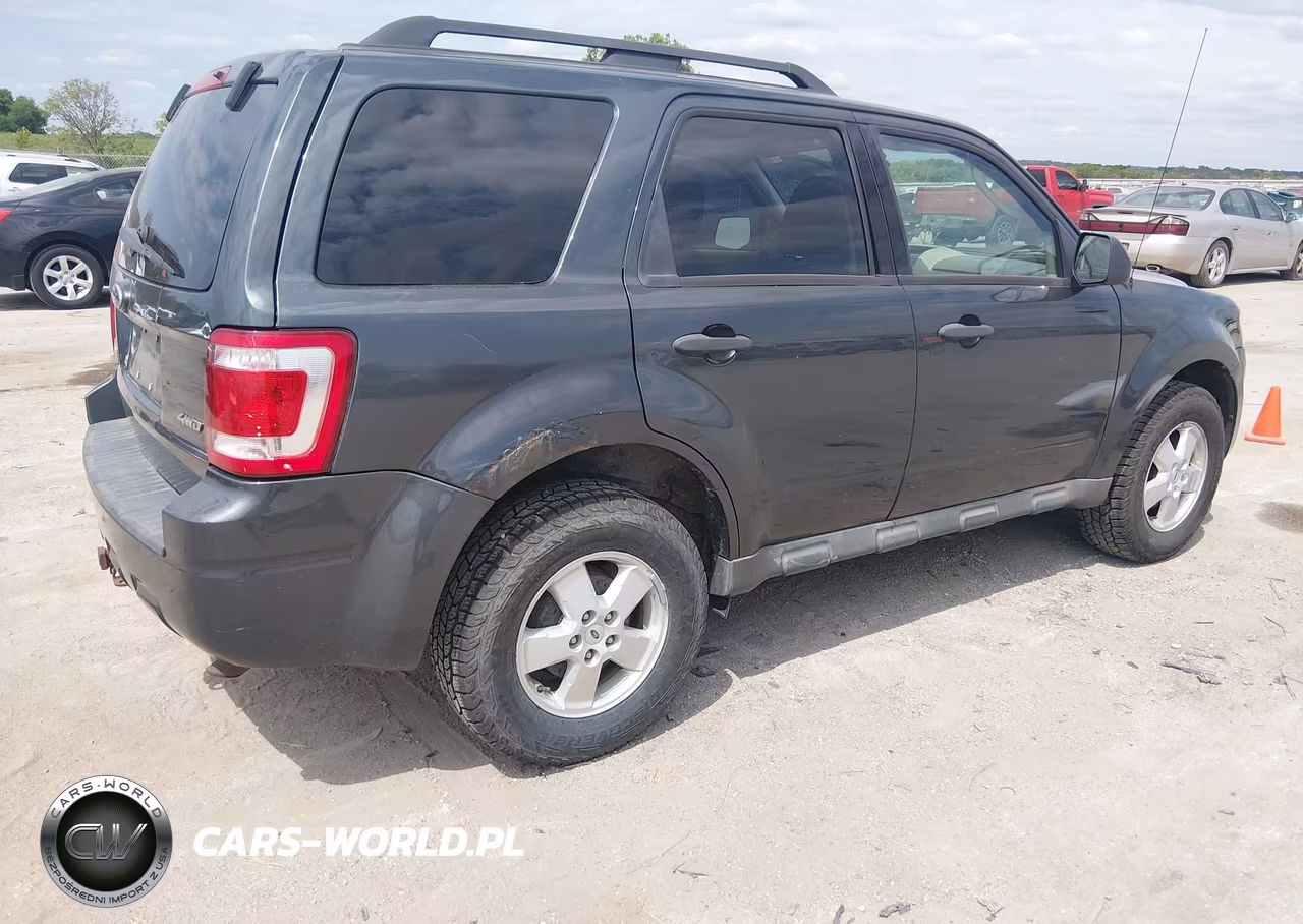 2009 Ford Escape Xlt VIN:1FMCU93G19KC69300 - 4