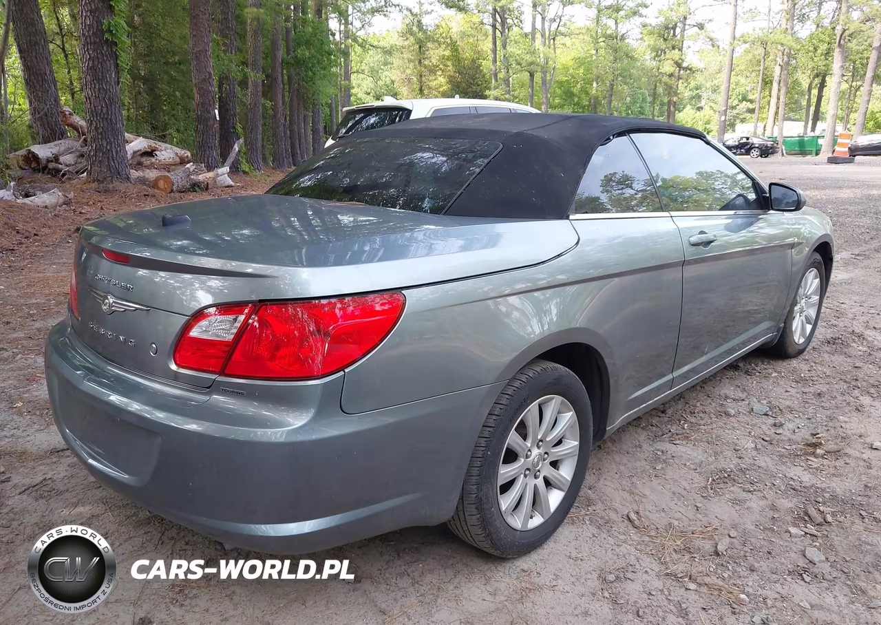 2010 Chrysler Sebring Touring VIN:1C3BC5ED1AN137885 - 4