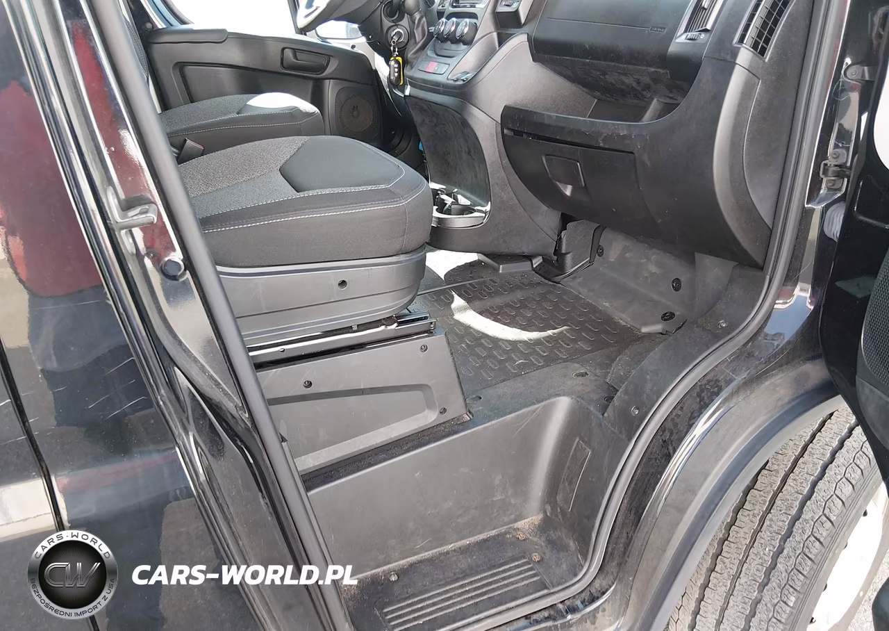 2019 Ram Promaster 2500 High Roof 136 Wb VIN:3C6TRVCG0KE502582 - 5