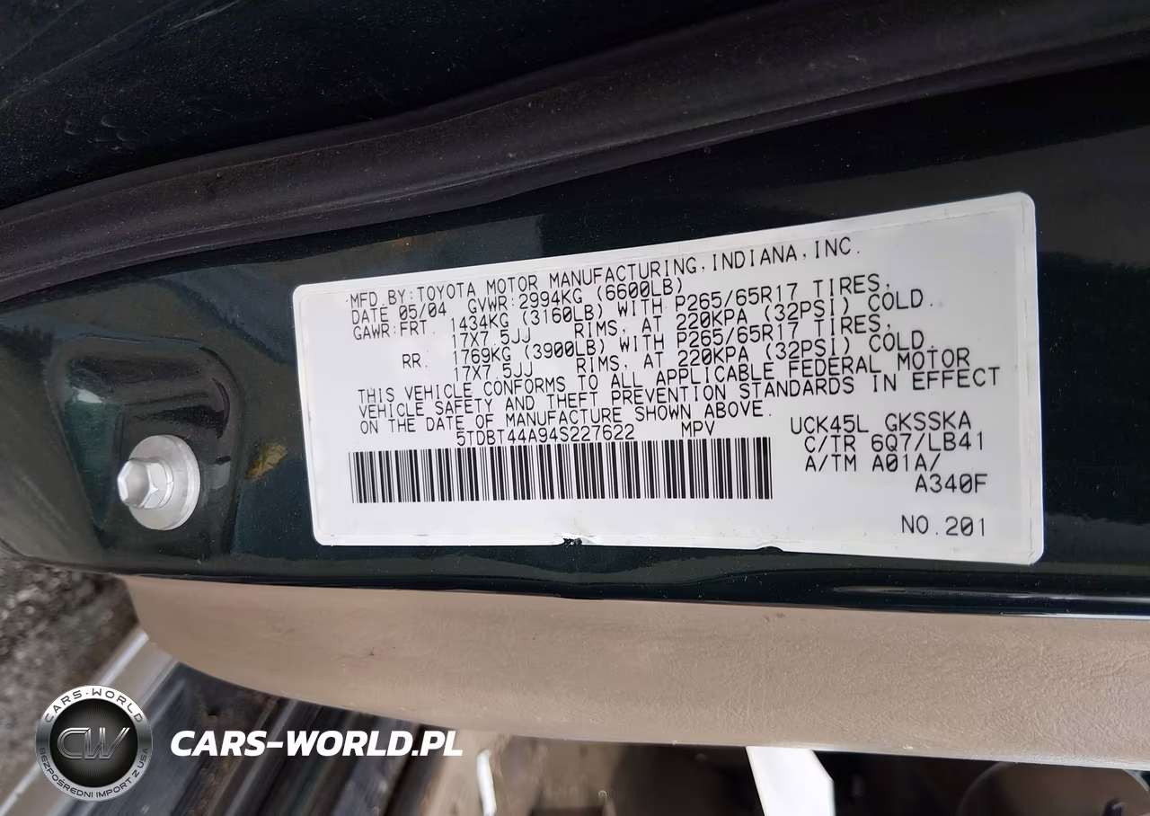 2004 Toyota Sequoia Sr5 V8 VIN:5TDBT44A94S227622 - 9
