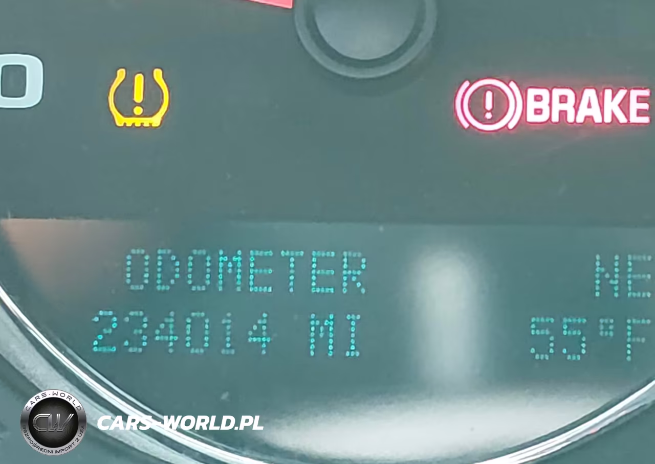 2010 Chevrolet Tahoe Lt VIN:1GNUKBE07AR138087 - 15