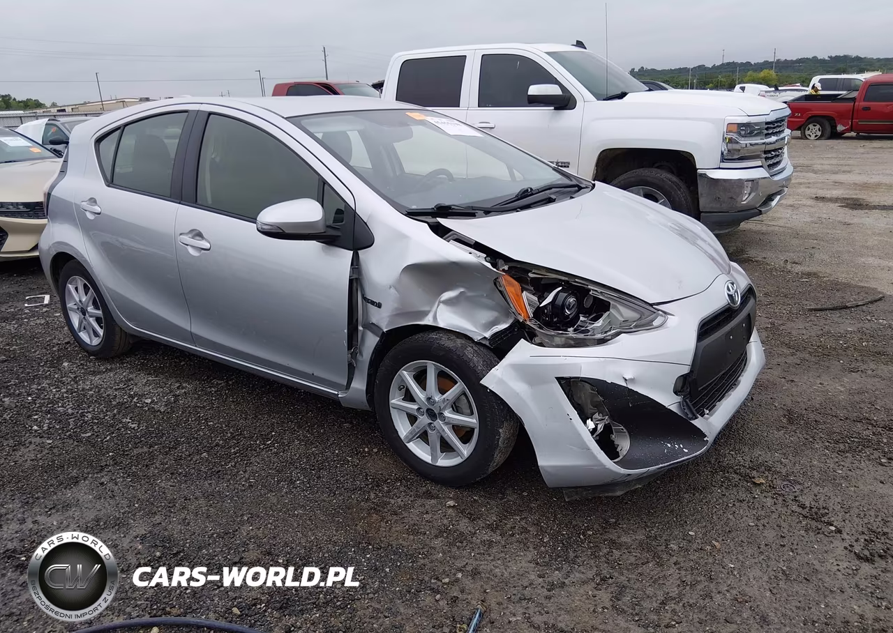 2015 Toyota Prius C Three