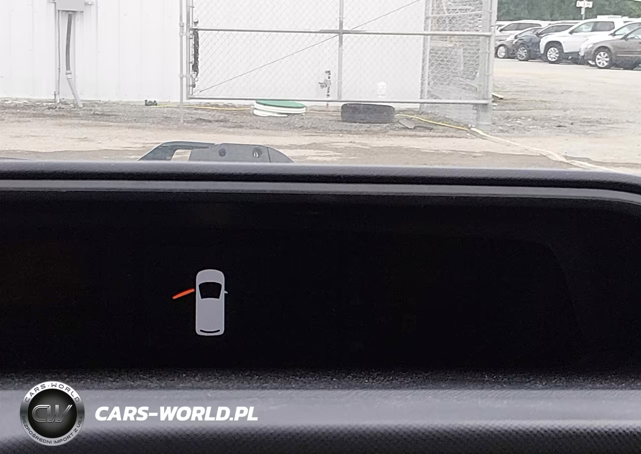 2015 Toyota Prius C Three VIN:JTDKDTB38F1584382 - 14