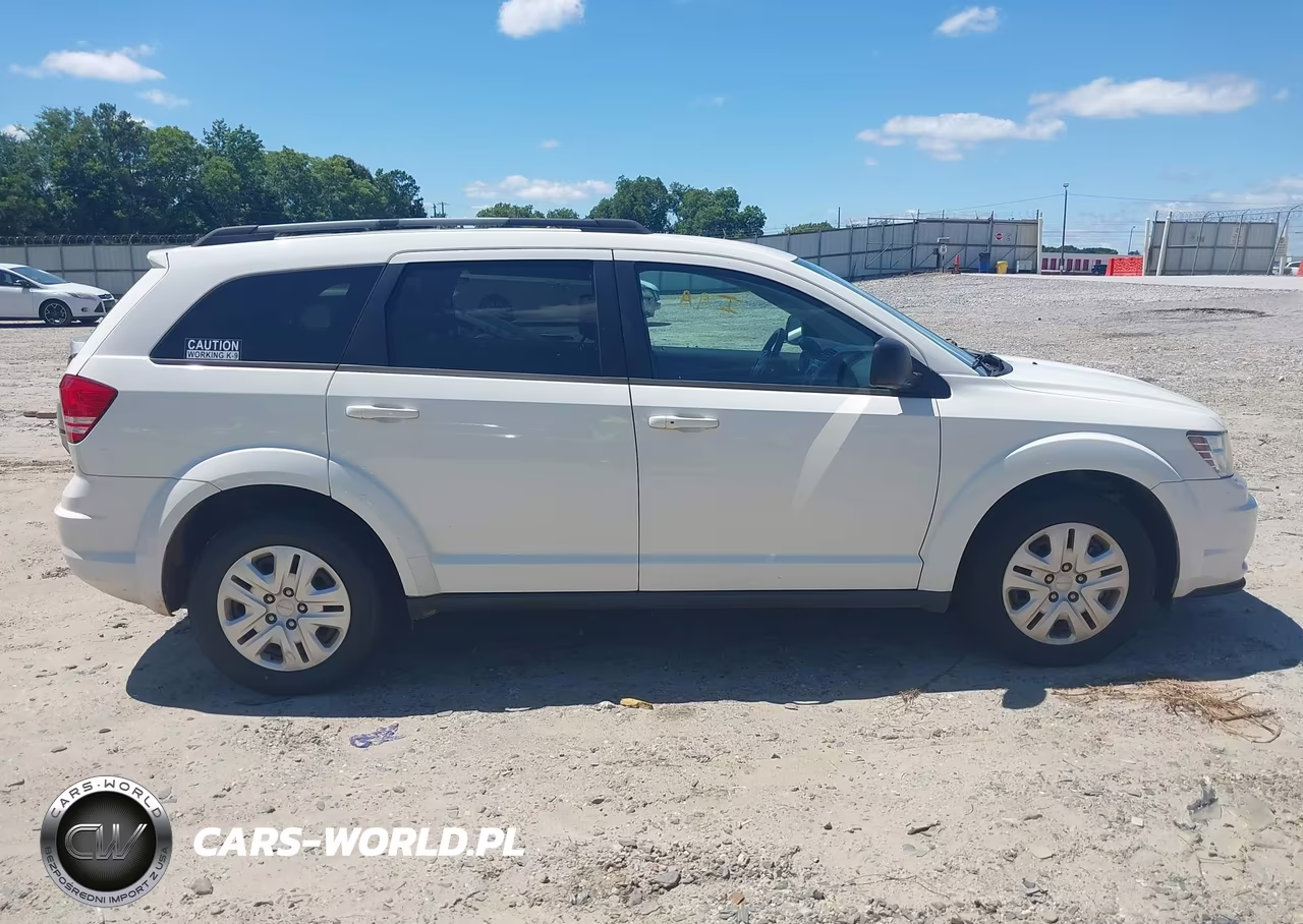 2018 Dodge Journey Se VIN:3C4PDCAB6JT319797 - 13