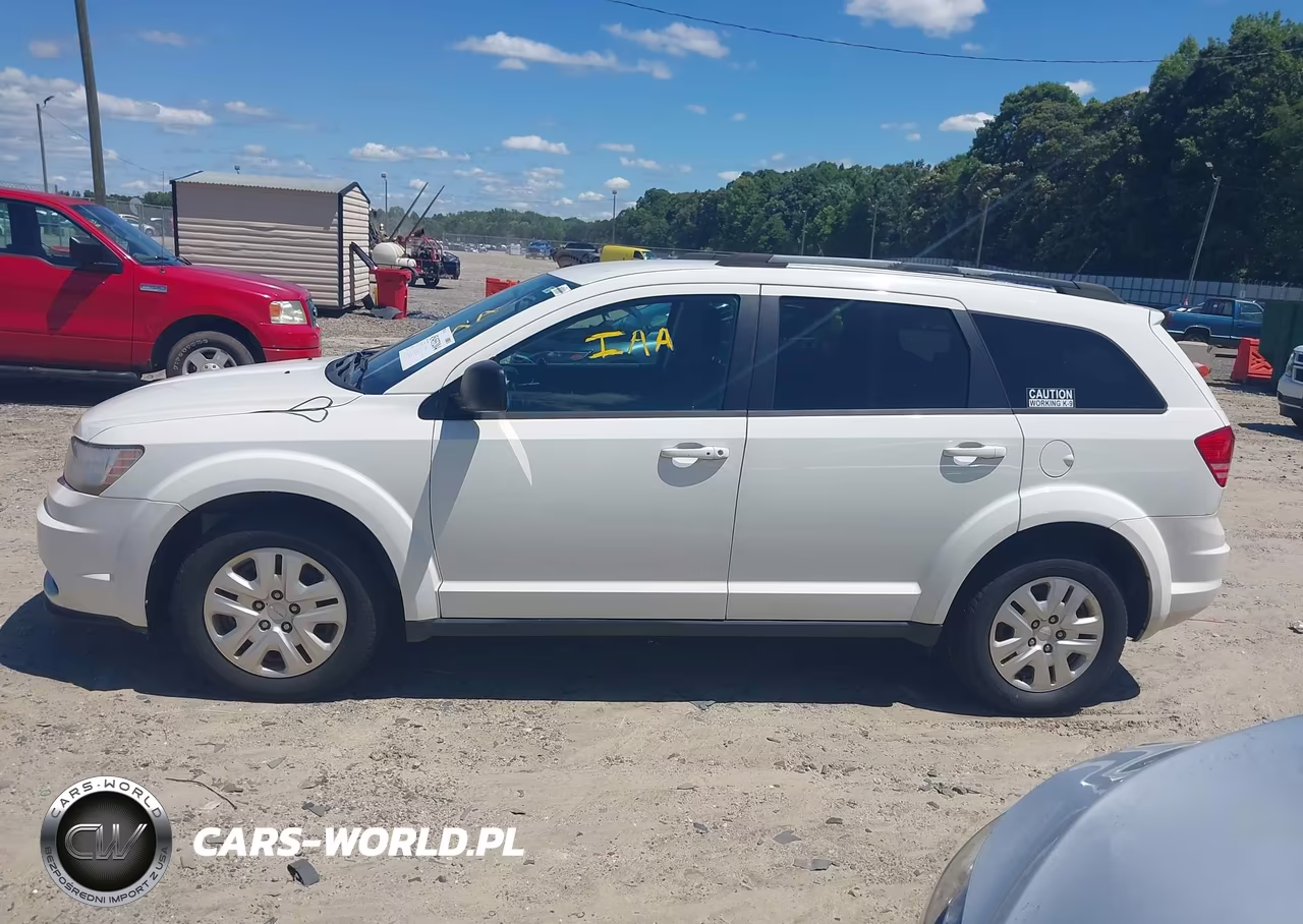 2018 Dodge Journey Se VIN:3C4PDCAB6JT319797 - 14