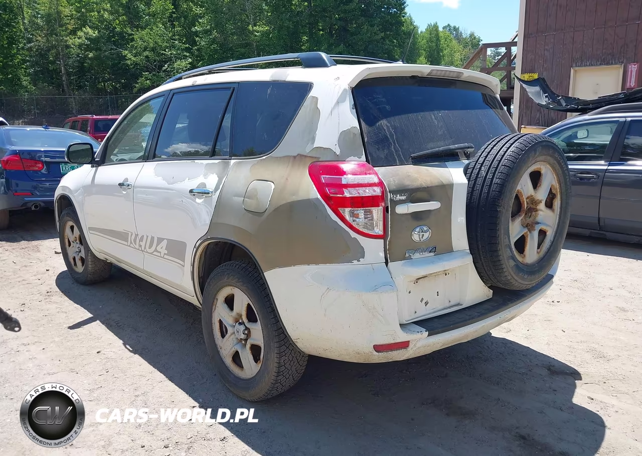 2011 Toyota Rav4 VIN:2T3BF4DV0BW130055 - 3