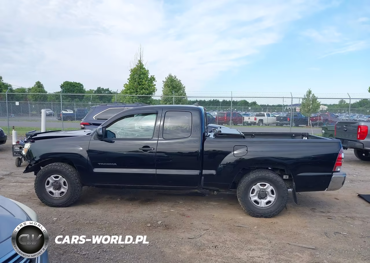 2014 Toyota Tacoma VIN:5TFTX4CNXEX039670 - 13
