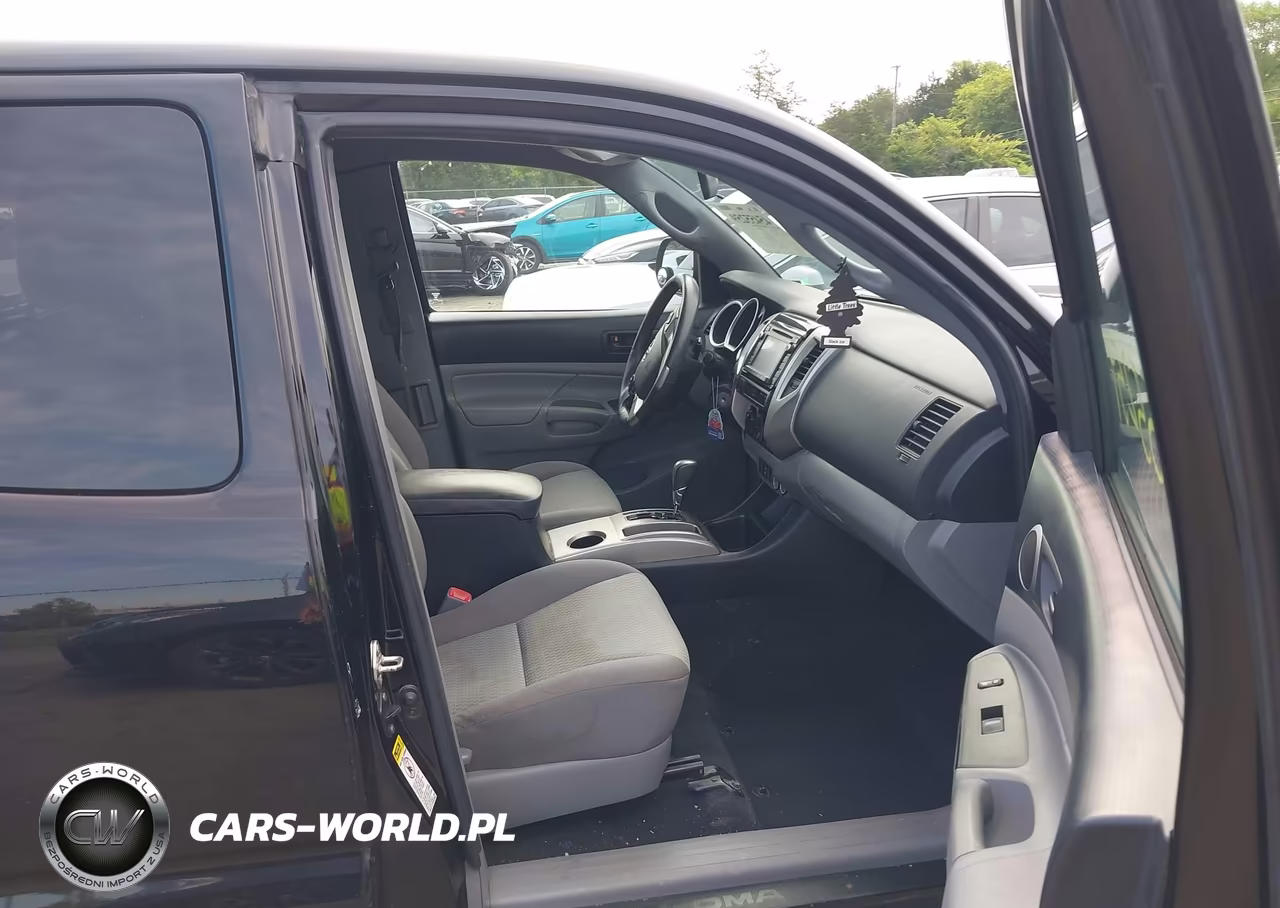 2014 Toyota Tacoma VIN:5TFTX4CNXEX039670 - 5