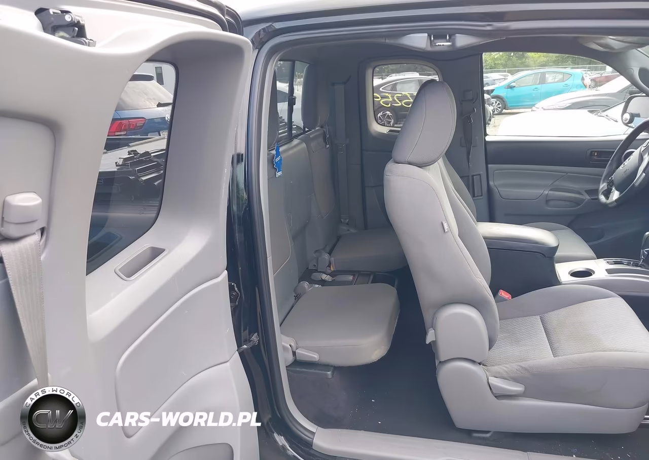 2014 Toyota Tacoma VIN:5TFTX4CNXEX039670 - 8