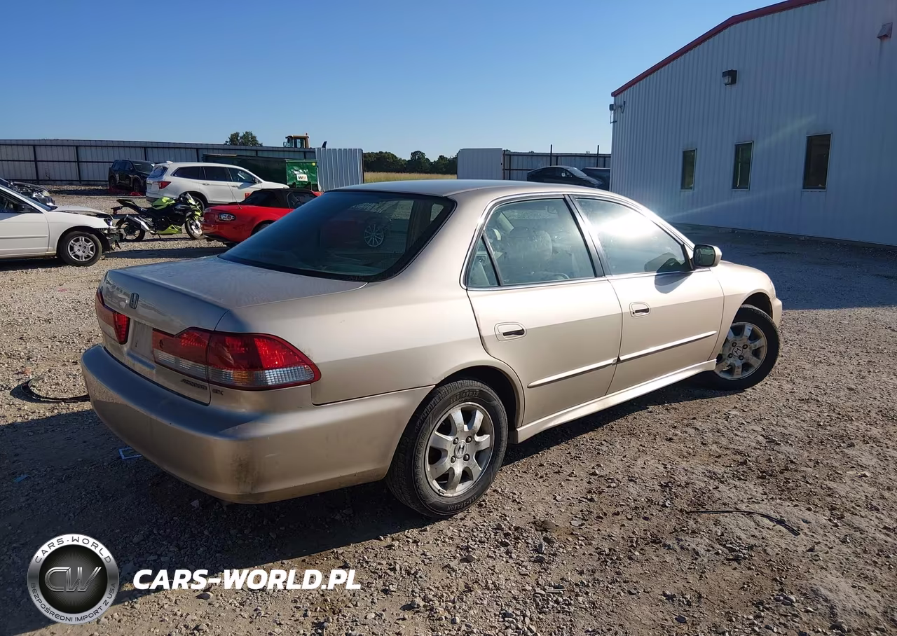 2001 Honda Accord 2.3 Ex VIN:JHMCG55651C012923 - 4