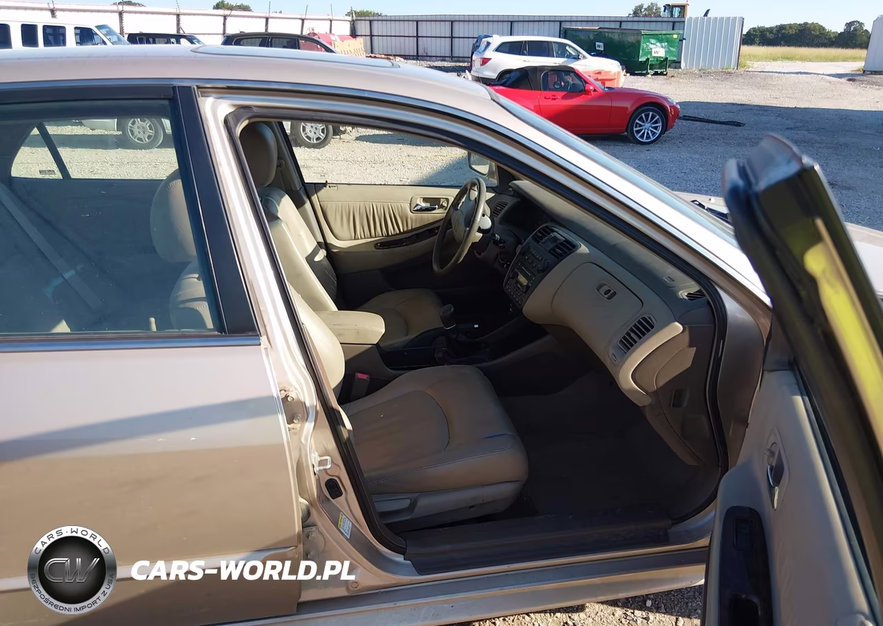 2001 Honda Accord 2.3 Ex VIN:JHMCG55651C012923 - 5