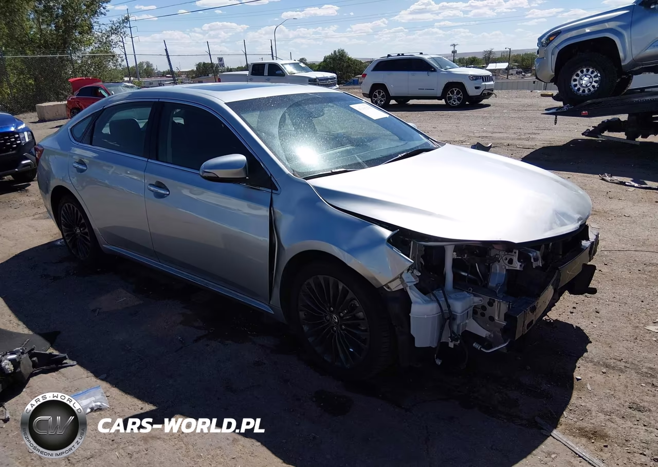 2016 Toyota Avalon Touring – zdjęcie 1 z 17