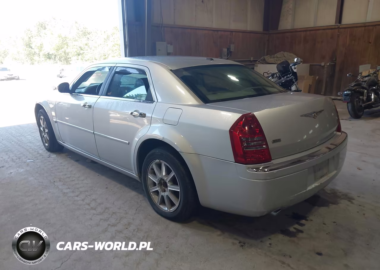2007 Chrysler 300C VIN:2C3KK63H97H651791 - 3