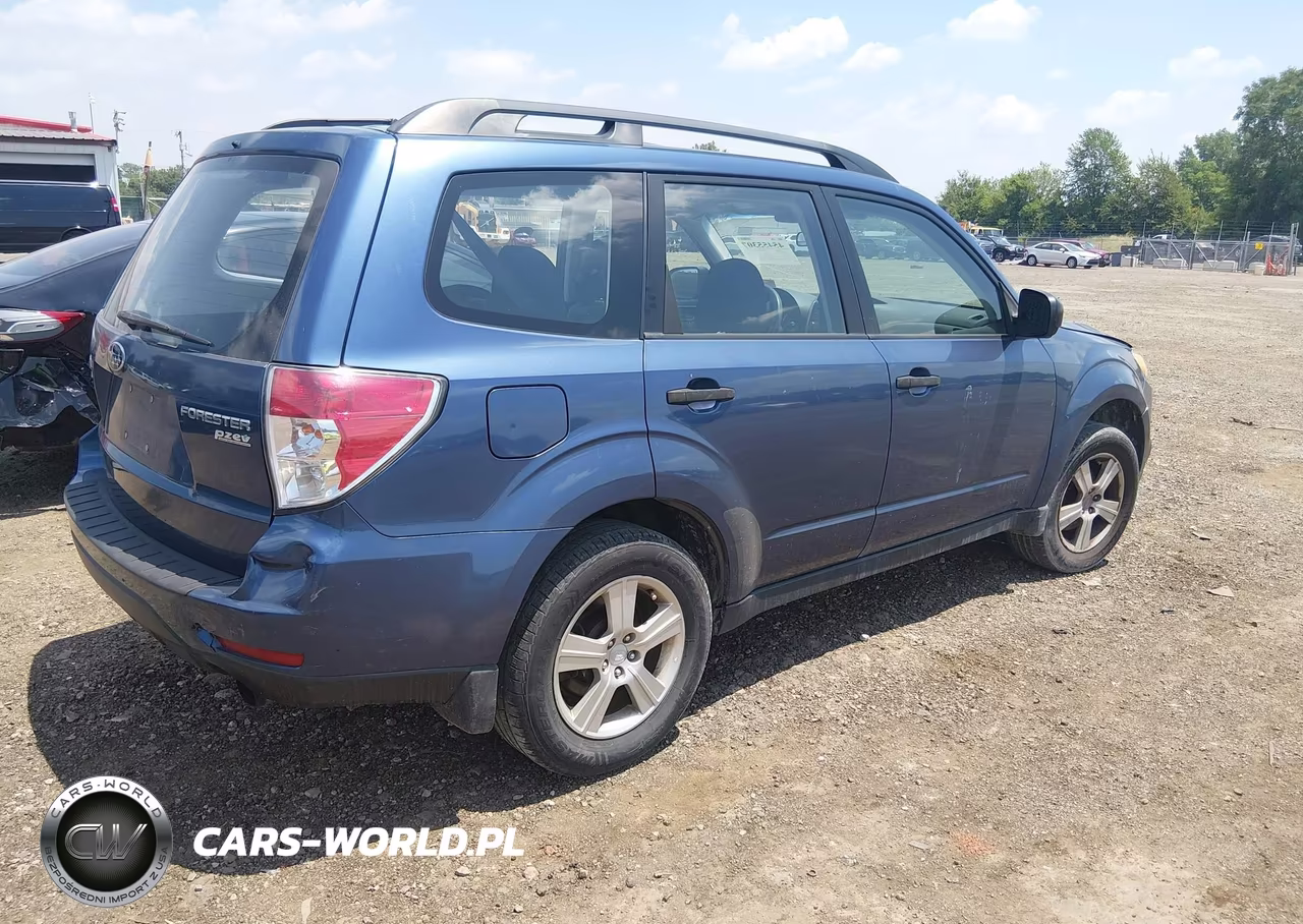 2011 Subaru Forester 2.5X VIN:JF2SHABC5BH762728 - 4