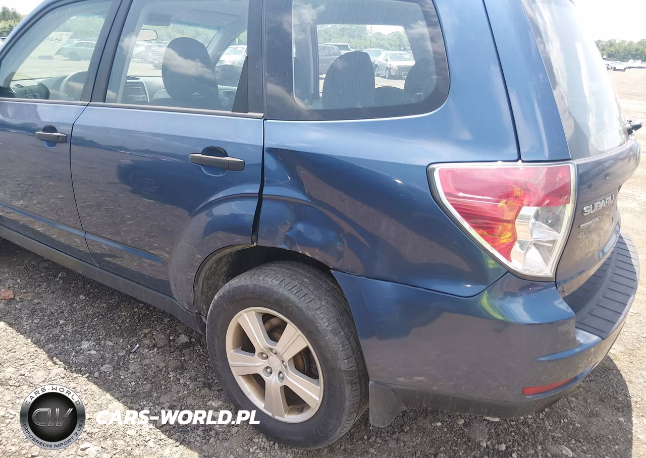 2011 Subaru Forester 2.5X VIN:JF2SHABC5BH762728 - 6