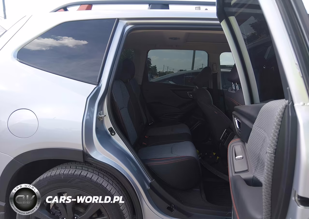 2019 Subaru Forester Sport VIN:JF2SKAPC7KH447259 - 8