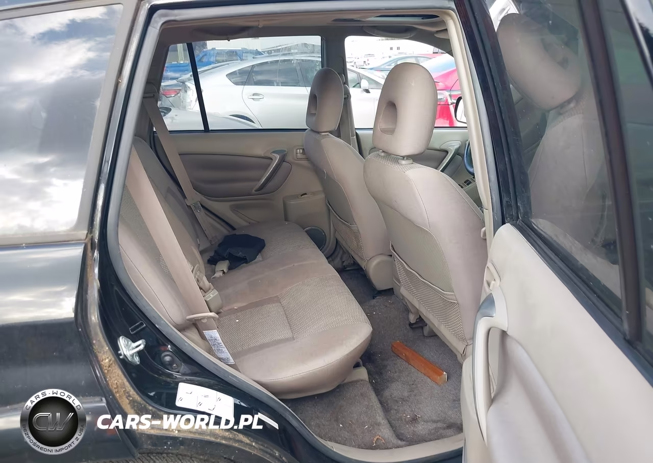 2004 Toyota Rav4 VIN:JTEHD20V240010528 - 8