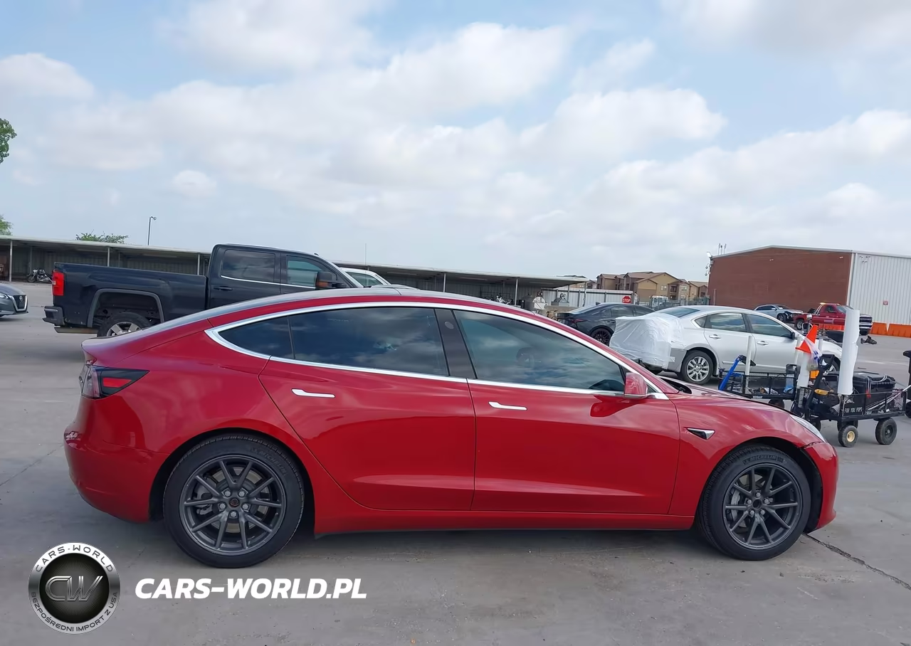 2018 Tesla Model 3 Long Range-Mid Range VIN:5YJ3E1EA5JF034914 - 14