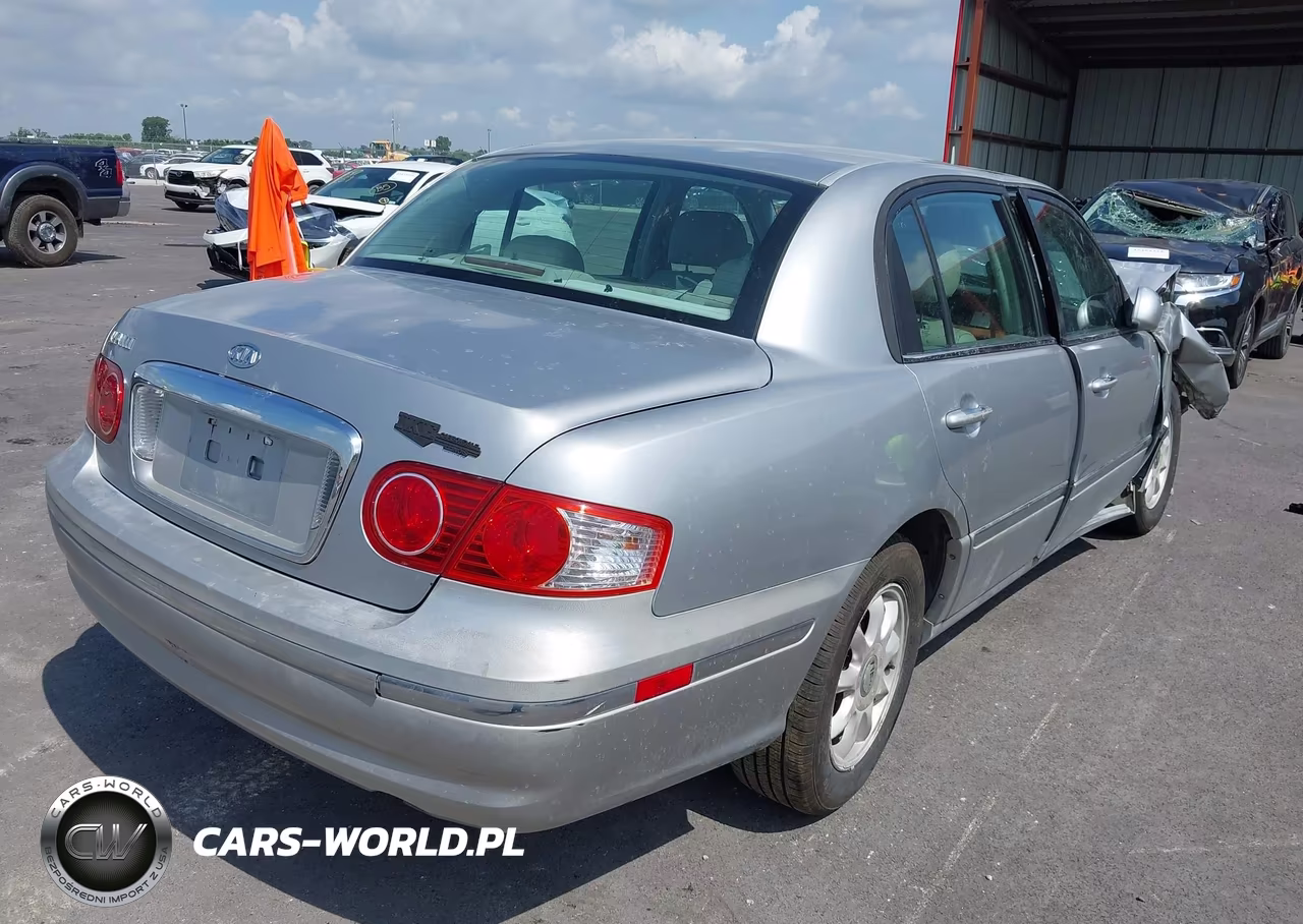2005 Kia Amanti VIN:KNALD124655062226 - 4