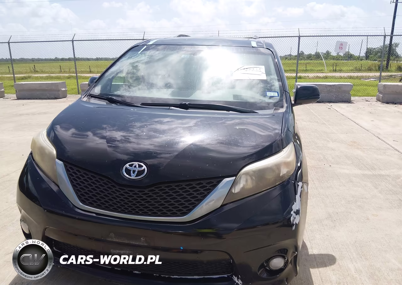 2012 Toyota Sienna Se 8 Passenger VIN:5TDXK3DC1CS188270 - 6