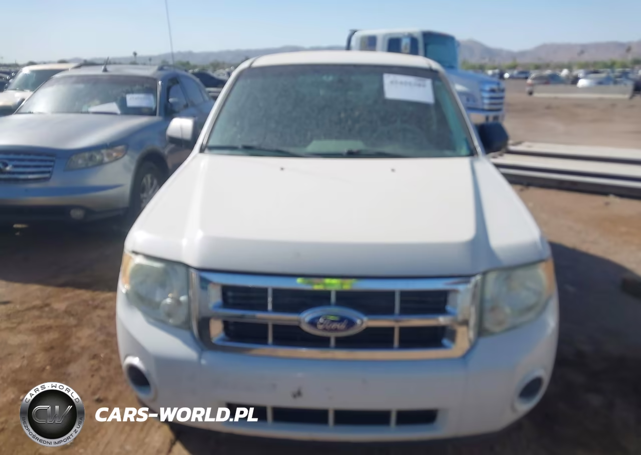 2011 Ford Escape Xls VIN:1FMCU0C73BKB98425 - 6