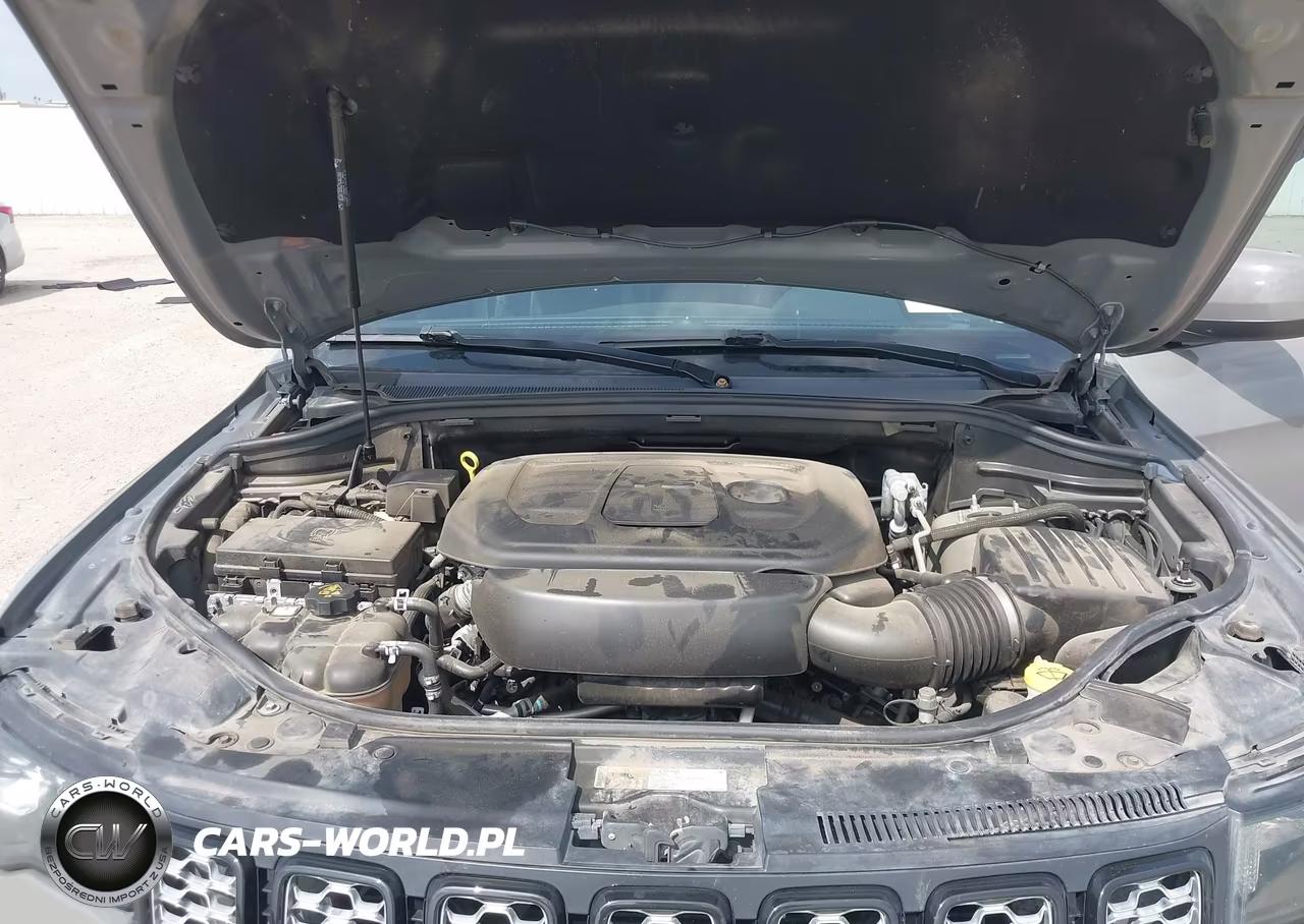 2020 Jeep Grand Cherokee Altitude 4X2 VIN:1C4RJEAG8LC246875 - 10