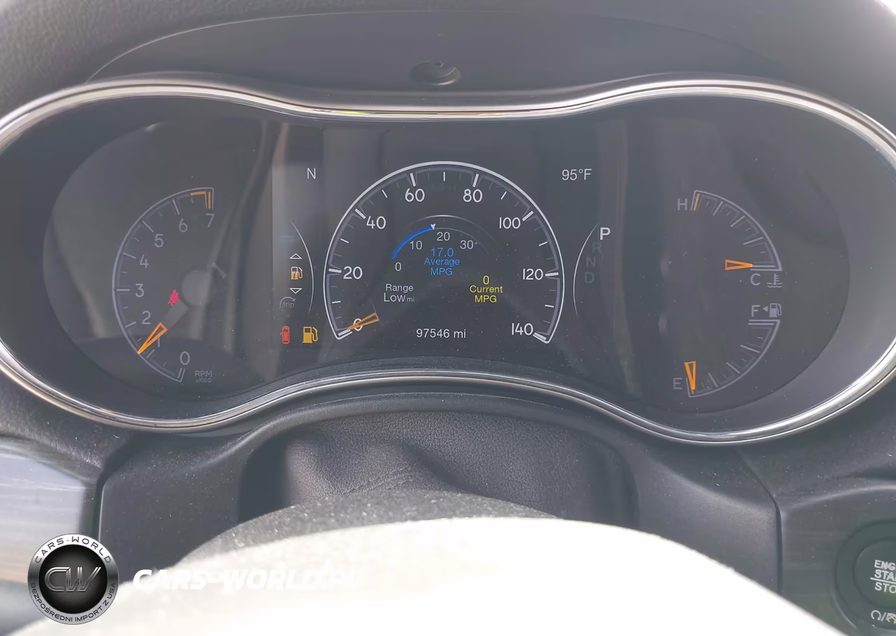 2020 Jeep Grand Cherokee Altitude 4X2 VIN:1C4RJEAG8LC246875 - 7