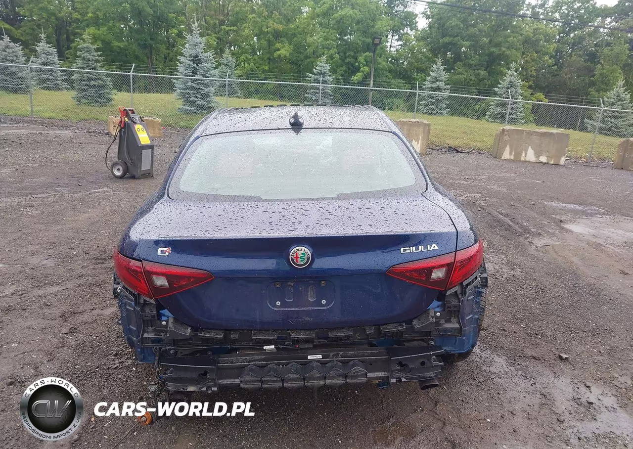 2018 Alfa Romeo Giulia Ti Sport Awd VIN:ZARFAEEN0J7590384 - 15