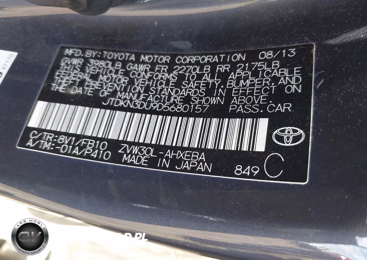 2013 Toyota Prius Two VIN:JTDKN3DU9D5680157 - 9