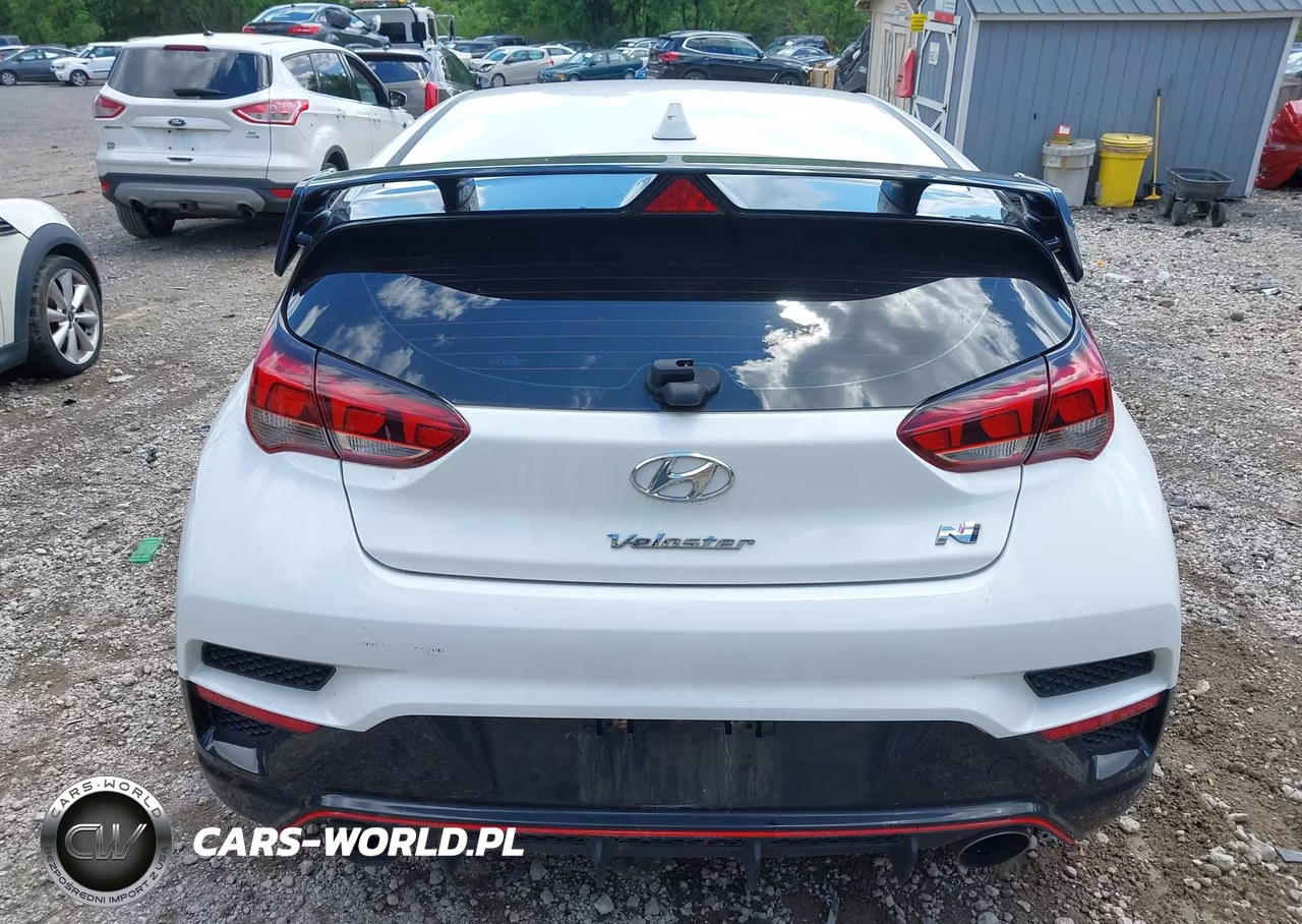 2022 Hyundai Veloster N VIN:KMHT36AH4NU013776 - 16