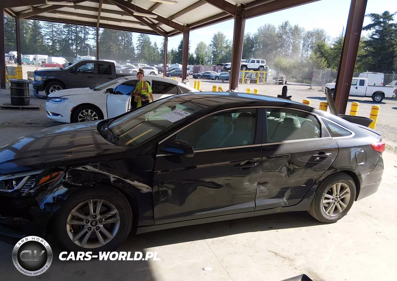 2016 Hyundai Sonata Se VIN:5NPE24AF8GH277812 - 14